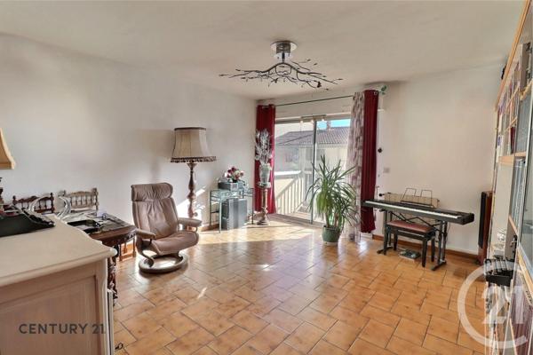 Appartement F3 à vendre  3 pièces - 75 m2 CARPENTRAS - 84