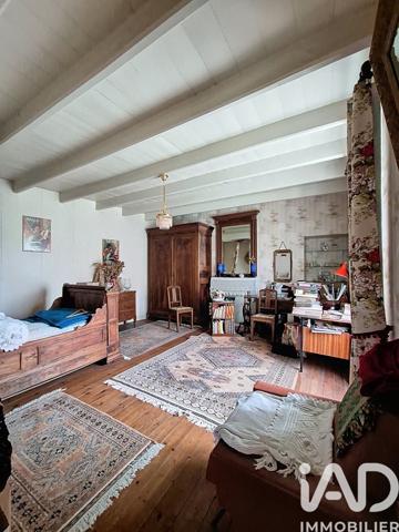 Maison à vendre 7 pièces 215 m² Courçon