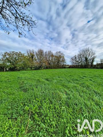 Maison à vendre 7 pièces 215 m² Courçon