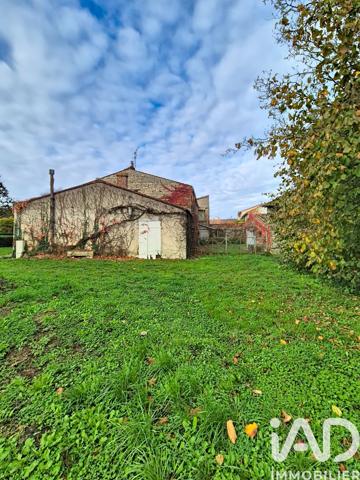 Maison à vendre 7 pièces 215 m² Courçon