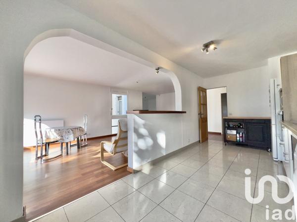 Appartement 5 pièces de 106 m² à Marseille (13010)