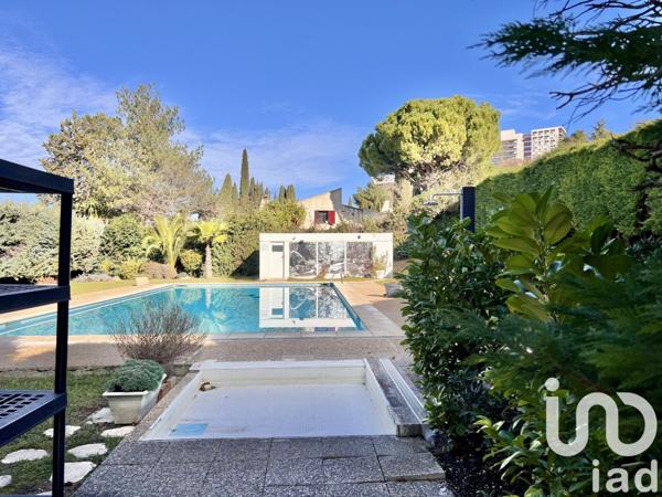 Appartement 5 pièces de 106 m² à Marseille (13010)