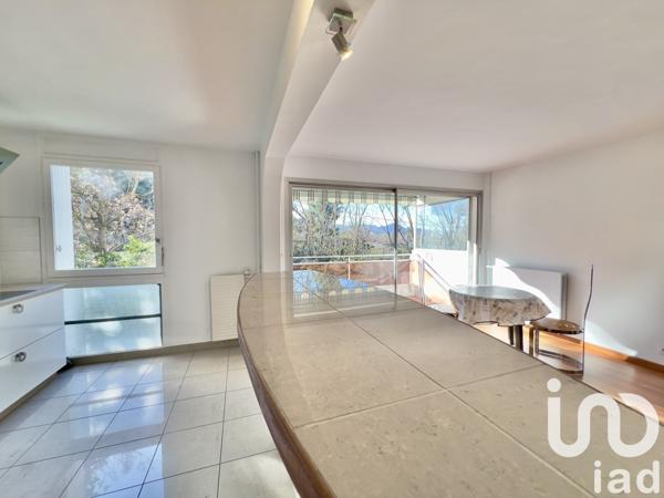 Appartement 5 pièces de 106 m² à Marseille (13010)