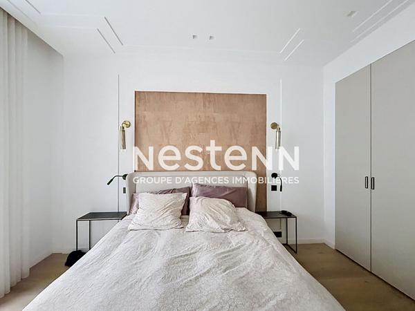 Appartement 3 pièces entièrement rénové aux Batignolles rue Nollet, immeuble de charme, ascenseur voté, prestations de qualité au coeur du quartier recherché