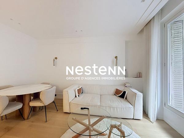 Appartement 3 pièces entièrement rénové aux Batignolles rue Nollet, immeuble de charme, ascenseur voté, prestations de qualité au coeur du quartier recherché