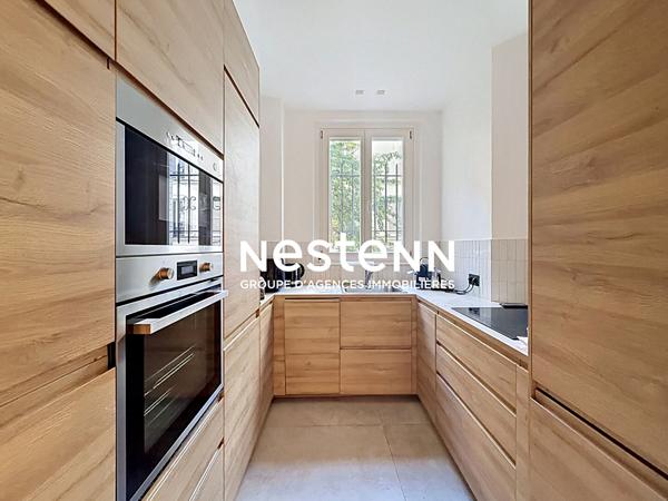Appartement 3 pièces entièrement rénové aux Batignolles rue Nollet, immeuble de charme, ascenseur voté, prestations de qualité au coeur du quartier recherché
