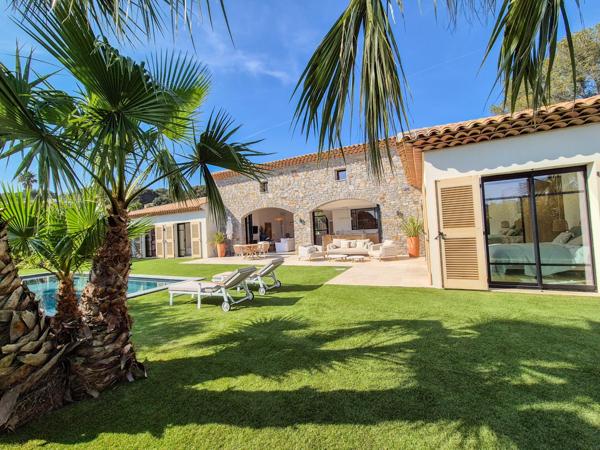 maison à vendre  7 pièces - 220 m2 LA CROIX VALMER - 83