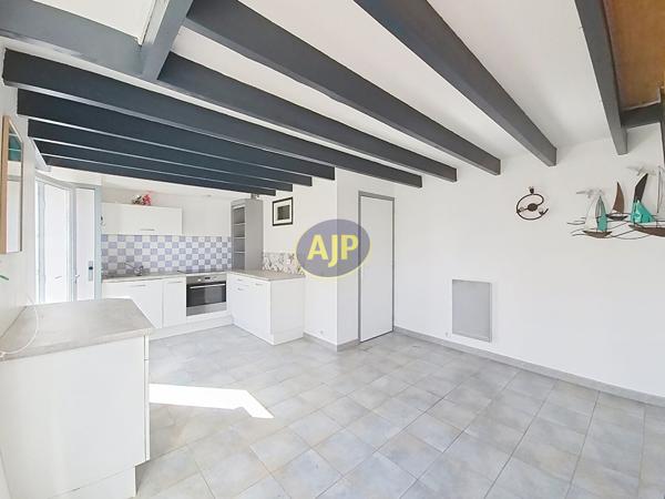 Maison à louer La Bernerie En Retz : 2 pièces, 24m² avec 1 chambre(s) à 600€ - AJP Immobilier Pornic