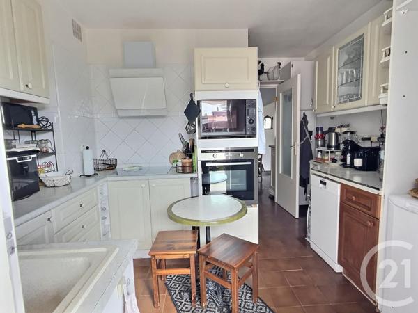 Maison à vendre  4 pièces - 95,80 m2 FREJUS - 83