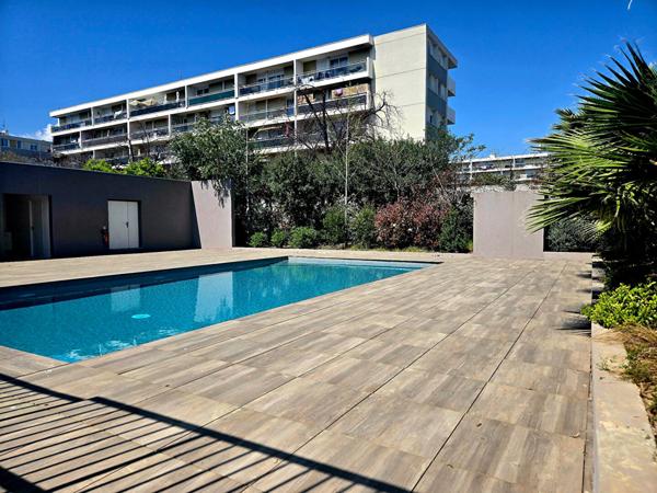 Superbe 2 pièces PLEIN SUD - DERNIER ETAGE