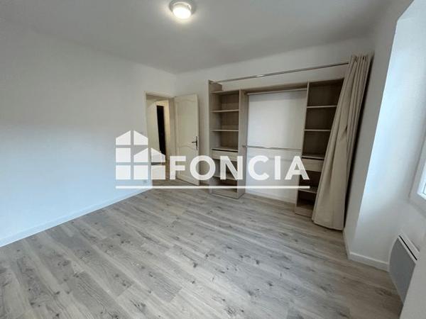 Location Maison 5 pièces 93.6 m² - 39 IMPASSE DU FOSSE MEYROL Eyguieres 13430