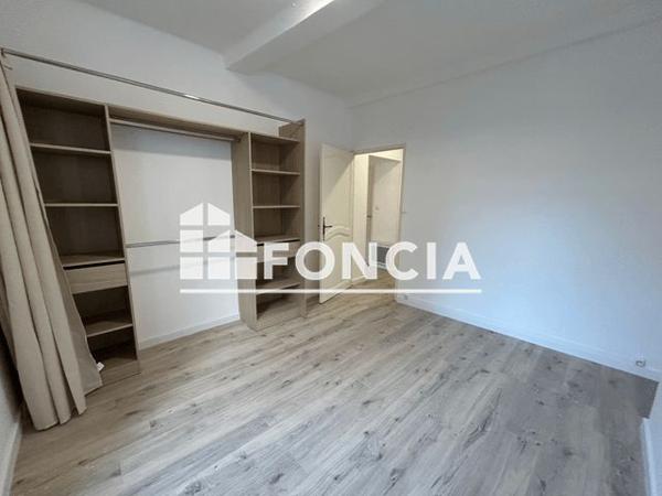 Location Maison 5 pièces 93.6 m² - 39 IMPASSE DU FOSSE MEYROL Eyguieres 13430