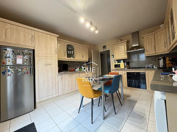 79400 SAINT MARTIN DE SAINT MAIXENT Maison Saint Martin De Saint Maixent 4 pièces 105.14 m2