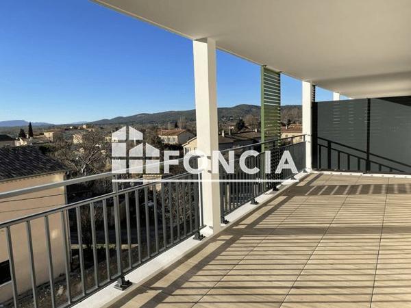 Location Appartement 2 pièces 41.1 m² - 104 CHEMIN RURAL DIT DE SAINT PIERRE Brignoles 83170