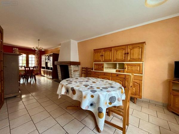 Pavillon à vendre à Bailleul dans le Nord (59270), ref : D2463   
Centre Ville