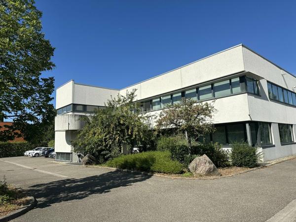 BUREAUX à LOUER de 456.75 m²