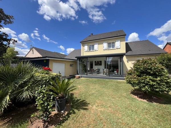 Maison à vendre 357 000 € Varetz 6 p 154 m² DPE C