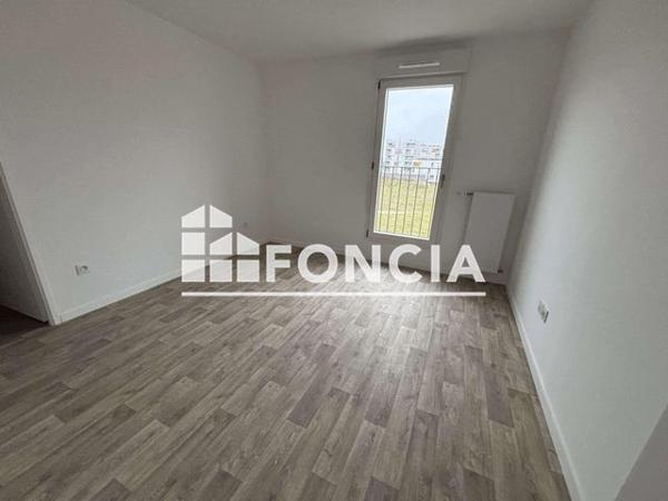 Location Appartement 2 pièces 39.34 m² - 2 RUE CHARLES AZNAVOUR Mantes La Ville 78711