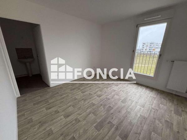 Location Appartement 2 pièces 39.34 m² - 2 RUE CHARLES AZNAVOUR Mantes La Ville 78711