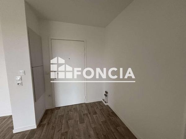 Location Appartement 2 pièces 39.34 m² - 2 RUE CHARLES AZNAVOUR Mantes La Ville 78711