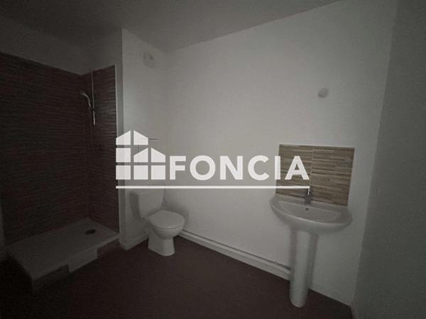 Location Appartement 2 pièces 39.34 m² - 2 RUE CHARLES AZNAVOUR Mantes La Ville 78711