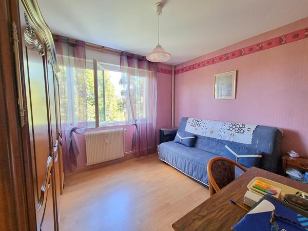Appartement 76 m² avec balcon et parking couvert