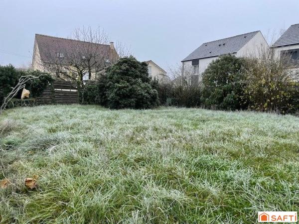 Terrain 280 m2 - proche tous commerces - écoles - Accès RN 20 - Francilienne - RER C
