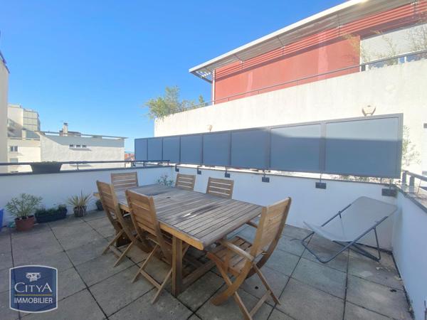 Appartement à louer 3 pièces 61m²