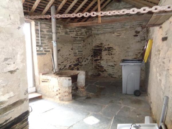 Maison à vendre 6 pièces RENAZE (53)