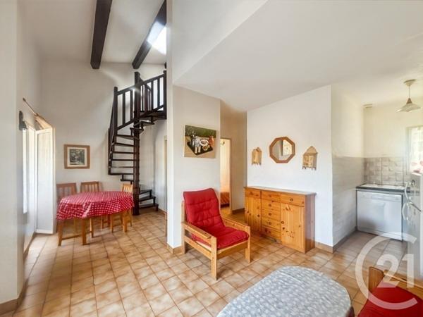 Appartement T3 à vendre  3 pièces - 40,92 m2 BANDOL - 83
