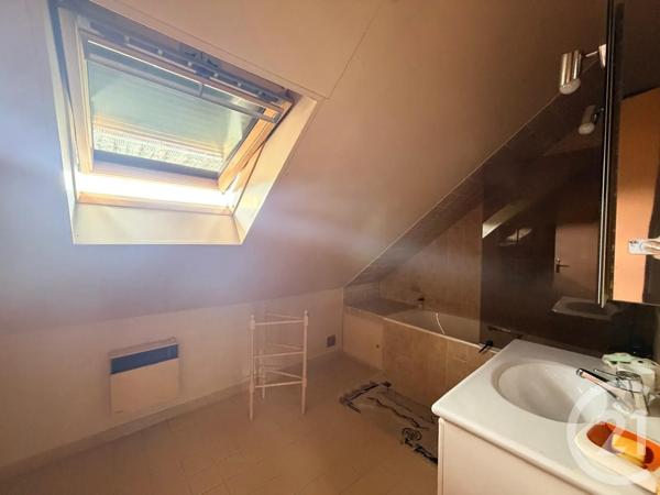 Maison à vendre  7 pièces - 202,10 m 2   VERNON  - 27
