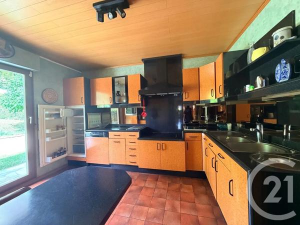 Maison à vendre  7 pièces - 202,10 m 2   VERNON  - 27