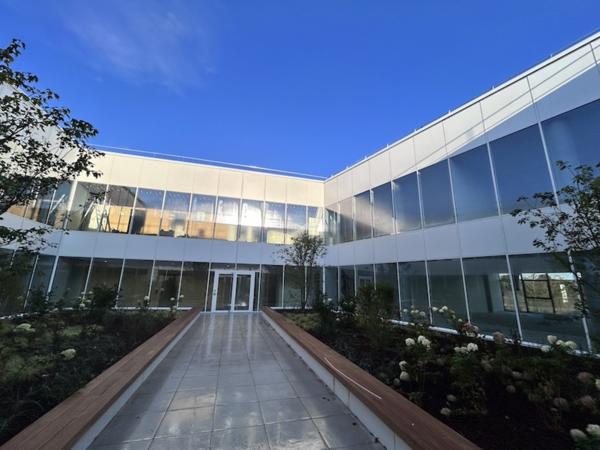 BOURG EN BRESSE - BUREAUX NEUFS - LOCATION