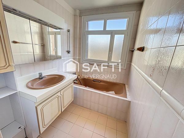 APPARTEMENT 3P PROCHE GARE RER B & COMMERCES