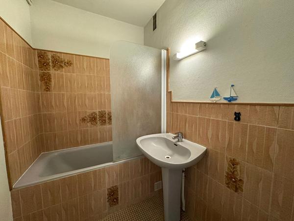 Maison de plain pied 3 chambres - SAINT BERTHEVIN
