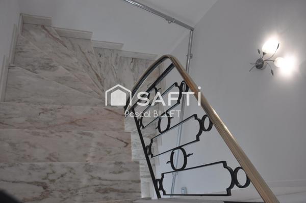 Proche de nos belles plages 2mn  et bien situe dans un cadre agréable.