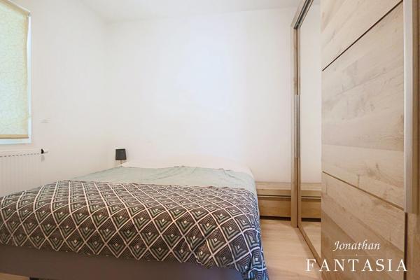 Il a tout pour plaire : appartement 2 pièces de 59,37 m² avec terrasse, garage et stationnements à Escherange