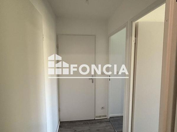 Location Appartement 3 pièces 54.46 m² - 8 &17 IMP. SIMONE DE BEAUVOIR Toulouse 31200