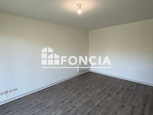 Location Appartement 3 pièces 54.46 m² - 8 &17 IMP. SIMONE DE BEAUVOIR Toulouse 31200