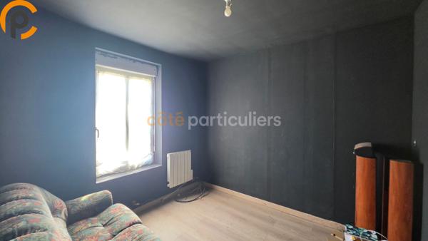 Vente
                Maison90 m² - 6 Pièces -
                    VILLENEUVE D ASCQ (59493)