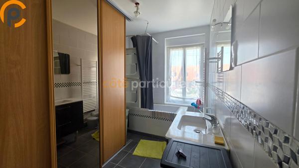 Vente
                Maison90 m² - 6 Pièces -
                    VILLENEUVE D ASCQ (59493)