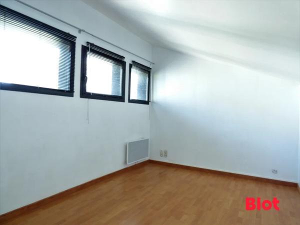 Maison 4 pièce(s)