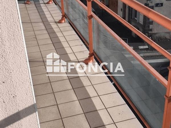 Location Studio 26.4 m² - 22 RUE DU 8 MAI 1945 Clermont-ferrand 63000