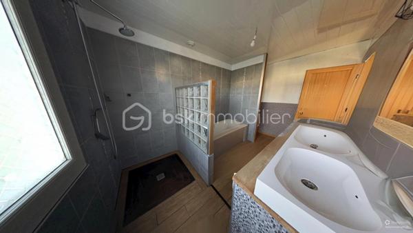 Maison traditionnelle de 157 m²