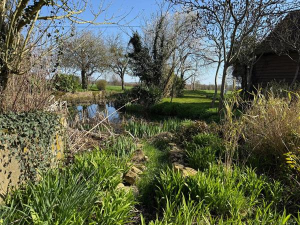 Ancienne ferme rénovée à proximité de  Mamers 10 pièce(s) 230 m2