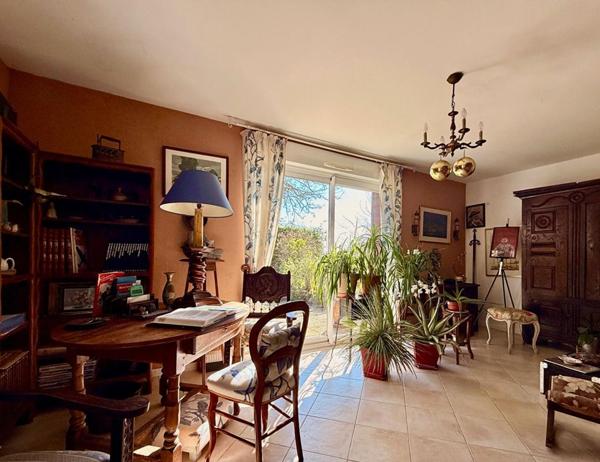 Ancienne ferme rénovée à proximité de  Mamers 10 pièce(s) 230 m2