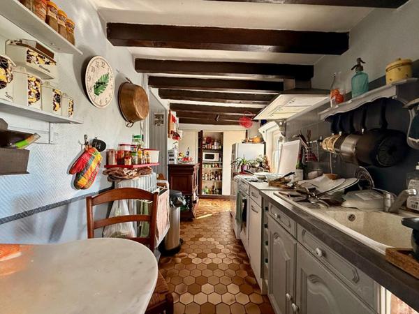 Ancienne ferme rénovée à proximité de  Mamers 10 pièce(s) 230 m2