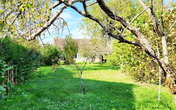 Maison à vendre    4 pièces • 101 m2 Rogny-les-Sept-Écluses