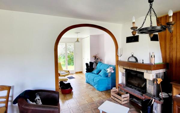 Maison à vendre    4 pièces • 101 m2 Rogny-les-Sept-Écluses