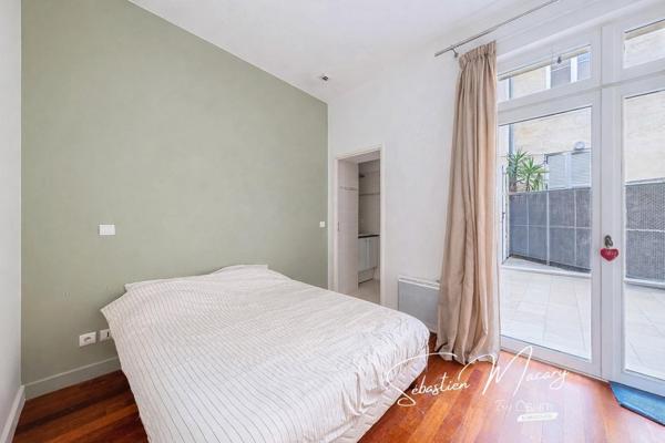 Grand T4 avec terrasses et place de parking au cœur de Bordeaux